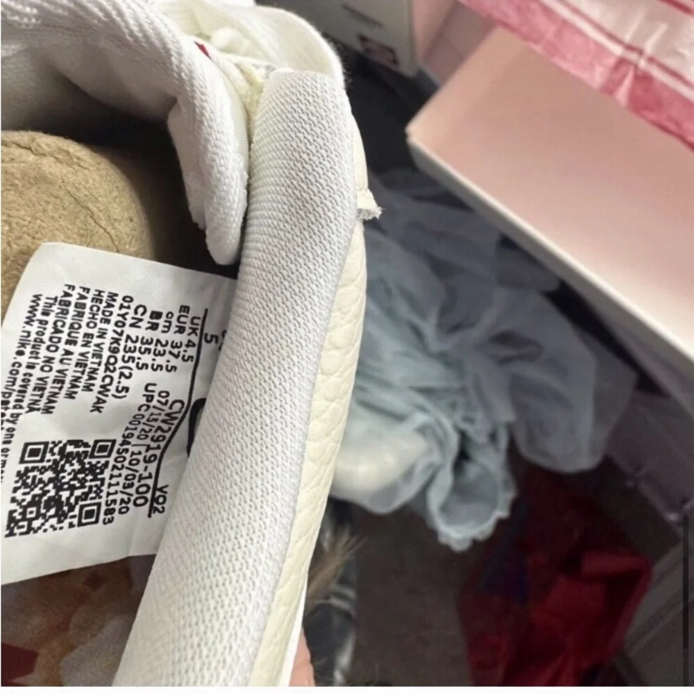 RARE popcorn 07’ Air Force 1